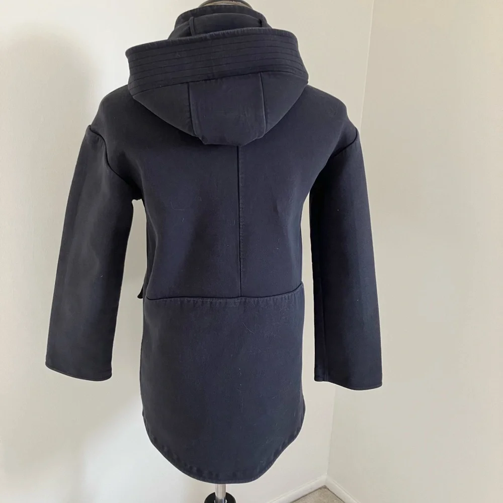 Lululemon New Form Coat - Picture 13 of 15